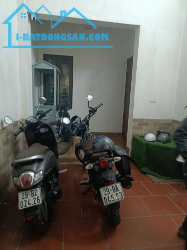 Bán Nhà Quán Thánh. Ba Đình. DT 131m2. MT 6,8m. 4 Tầng. Giá 43 Tỷ.