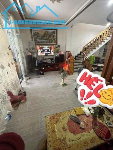 Bán nhà hẻm Lạc Long Quân - Phước Tân - Nha Trang - Nhà 3 tầng, giá chỉ 4.2 tỷ - 2