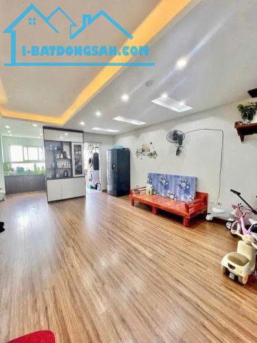 Cần bán gấp căn hộ 74m2 view sát Hồ điều hòa, full nội thất đồng bộ tại KDT Thanh Hà Cienc - 3