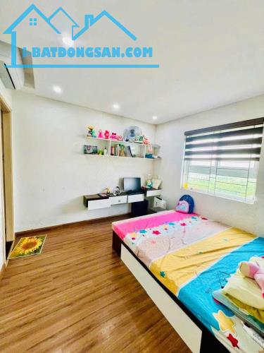 Cần bán gấp căn hộ 74m2 view sát Hồ điều hòa, full nội thất đồng bộ tại KDT Thanh Hà Cienc - 1