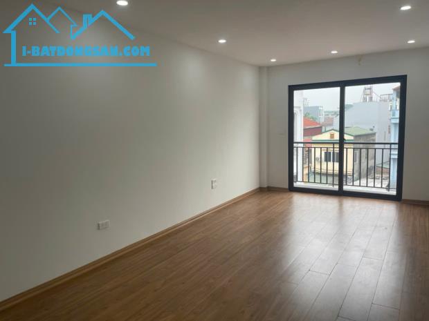 Bán nhà 4,5 tầng mới, ngõ 68 Nguyễn Văn Linh, cách 10m ra đường ô tô tránh, gần chợ - 4