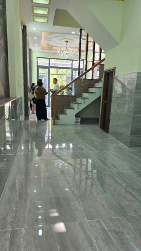 Bán nhà 3 tầng 60m2,Hẻm 2 xe oto tránh,gần kề khu Đông Tăng Long,5.29 tỉ TL - 3