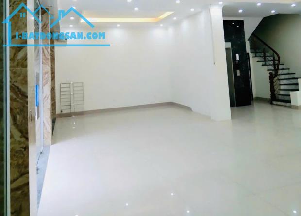 BÁN BIỆT THỰ KĐT PHÁP VÂN Ô TÔ TRÁNH VỈA HÈ ĐẸP GIÁ RẺ DT 379M 4T MT 16M GIÁ 50,5 TỶ - 5