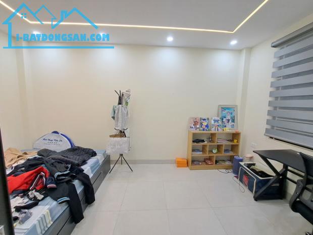 Bán Nhà Định Công - Hoàng Mai, DT 73m2, 4Tầng, MT Rộng, Giá Bán Nhỉnh 8tỷ - 2