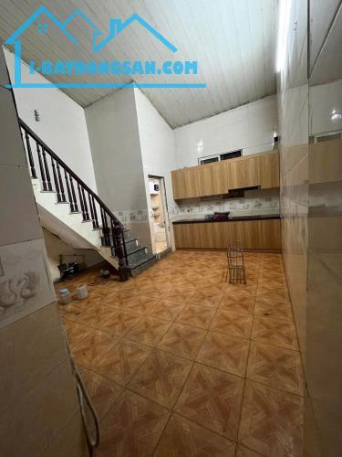 Bán nhà khu tam trinh, dt 84.6 m x 1,5 tầng , điện nước đầy đủ , , không quy hoạch , ngõ