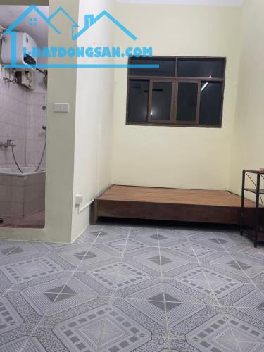 Cho thuê nhà ngõ 318 Đê La Thành Đống Đa 48m x 3 tầng, giá 11tr/tháng - 5