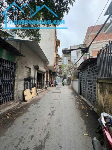 Nhà phố Nguyễn Lương Bằng 40m2 MT 3.3m , nhà cấp 4 , giá 2 tỷ 1