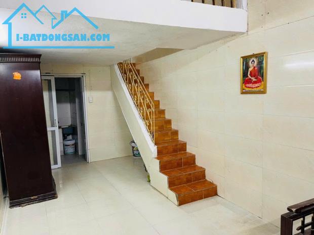 Bán nhà riêng Quận Hai Bà Trưng, ngõ thoáng, 27m2 x 3 Tầng - Sổ nở hậu - Hơn 4 Tỷ - 1