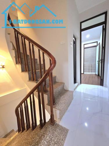 Bán nhà 4 tầng cực đẹp 4 ngủ 31m tại ngõ 192 Kim Giang, Hoàng Mai - 3