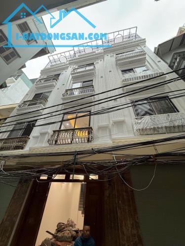 Bán nhà Đào Tấn, phân lô ngõ thông 2 thoáng, ô tô đỗ cửa. 48m giá 11 tỷ có thương lượng