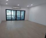 Bán Nhà Ngõ Quỳnh. Thanh Nhàn. Hai Bà Trưng. DT 54m2. MT 4m. 4 Tầng. Giá 9,45 Tỷ.