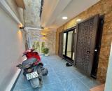 46M - NHÀ ĐẸP Ở LUÔN 8.6TỶ - THANG MÁY XỊN - TẶNG NỘI THẤT - GẦN CHỢ - TRƯỜNG - BA ĐÌNH