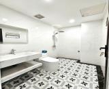 Bán gấp nhà phố Thạch Bàn, Ô Tô Thang Máy 45m2 mt42m2 giá 8.8 tỷ