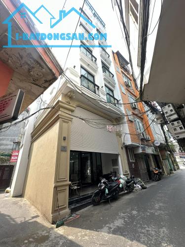 BÁN TÒA VĂN  PHÒNG NGUYỄN TRÃI THANH XUÂN 8 TẦNG LÔ GÓC THANG MÁY Ô TÔ TRÁNH 31 TỶ