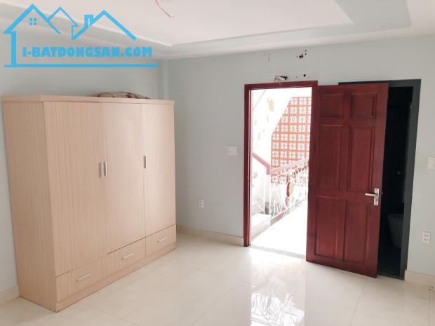 Bán nhà hẻm xe hơi 5m, Thành Thái p12 Q10, 4 tầng [4m × 15m] gần mặt tiền, nhỉnh 11 tỷ TL - 3