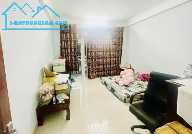 GIẢM SÂU 1 TỶ, BÁN NHÀ 3 TẦNG- DT 90M2- VIEW CHỢ BẮC MỸ AN- GIÁ ĐẦU TƯ