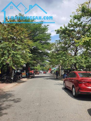 BÁN NHÀ DRAGON VILLAGE - KDC SANG ĐẸP - ĐƯỜNG THOÁNG - KHU VIP Q9. GIÁ 8.6 TỶ - 3