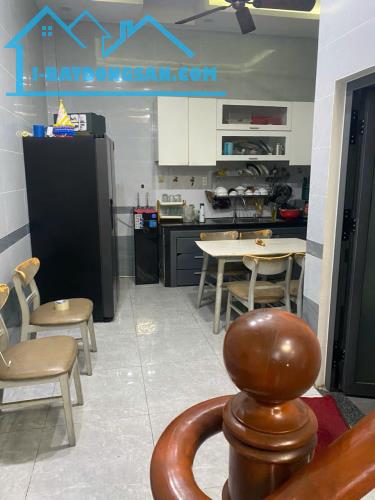 Bán Nhà 1Lầu Gần Đường Phạm Văn Thuận Phường Tam Hiệp, Biên Hòa, Đồng Nai 120m2 Gía 3,6Tỷ