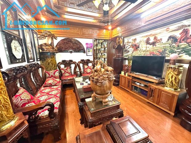 Chùa Bộc, ô tô tránh, lô góc 3 thoáng, ô chờ thang máy