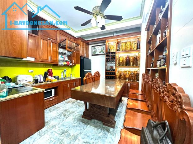 Chùa Bộc, ô tô tránh, lô góc 3 thoáng, ô chờ thang máy - 1