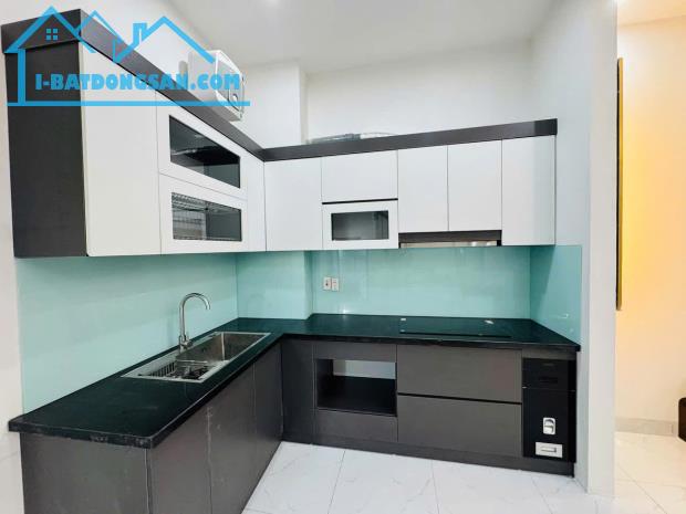BÁN NHÀ RIÊNG, LĨNH NAM, 35M, RỘNG THOÁNG, DÂN XÂY, 5,5TỶ - 1