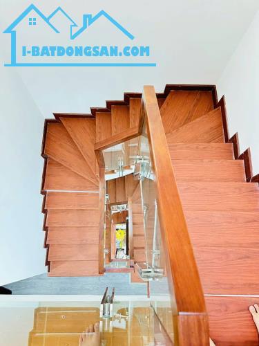 KIM GIANG NHÀ ĐẸP,Ở NGAY-GẦN PHỐ, OTO CÁCH 20M-NGÕ 3 GÁC ĐỖ CỬA-36M 5T NHỈNH 7 Tỷ-TẶNG FUL - 4