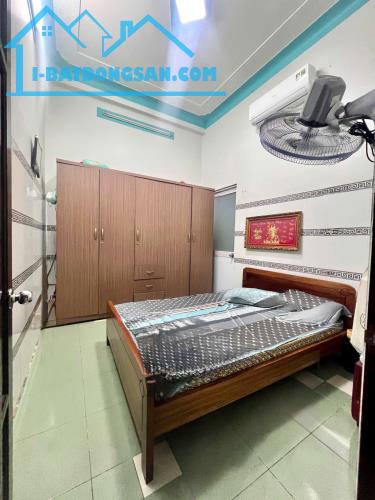 LÔ GÓC 2 MẶT TIỀN LÊ ĐÌNH CẨN 100M2 --2 TẦNG --XE HƠI NGỦ TRONG NHÀ - 1