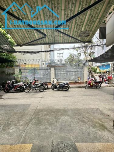 Bán nhà quận 10, đường Lý Thường Kiệt, 68m2, nhà cấp 4, 14.6 tỷ, hẻm xe hơi - 4