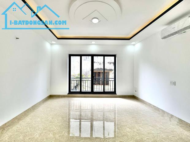 HOÀNG HOA THÁM - Q.BÌNH THẠNH - HẺM 3M - ( 4.8 x 9 ) 5 TẦNG - 43M² 7.25 TỶ - 2