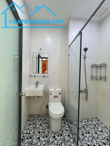 HOÀNG HOA THÁM - Q.BÌNH THẠNH - HẺM 3M - ( 4.8 x 9 ) 5 TẦNG - 43M² 7.25 TỶ - 1