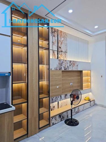 Bán Nhà Lê Trọng Tấn Thanh Xuân 30m x 5 Tầng Mới Đẹp Full Nội Thất Gần Ô TÔ Giá 6.8 Tỷ - 2
