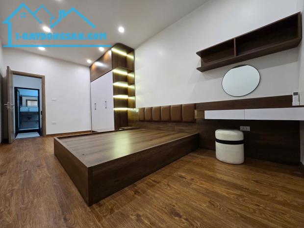 BÁN NHÀ HOÀNG HOA THÁM – TÂY HỒ - 37M – 5 TẦNG – GIÁ 8.2 TỶ - 3