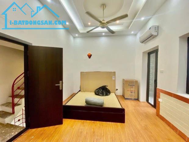 Bán nhà Bạch mai  20/25m-4 tầng -4,39 tỷ   - Nhà cách mặt phố 20m, Mặt ngõ thông lô góc cự