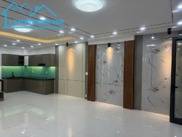 BÌNH TÂN, NHÀ 5 TẦNG BTCT, NGANG ĐẸP 6M, ĐƯỜNG NHỰA XE HƠI TRÁNH, RA MẶT TIỀN LÊ VĂN QUỚI