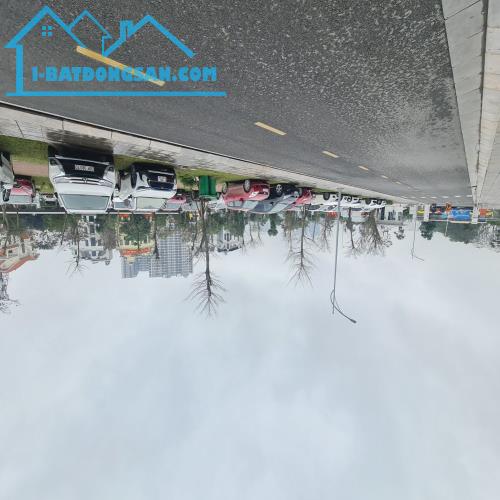 Bán biệt thự đơn lập 200m² đường 16m tại Gia Lâm, Hà Nội Lh: 0989894845 📞 - 1