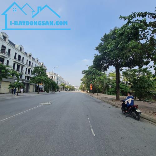Biệt thự đơn lập 204m2 đường 16m tại Gia Lâm, Hà Nội. - 2