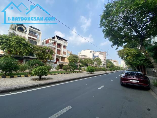 Bán Nhà Mặt Tiền Hiền Vương, 88M2, 4 Tầng, Đường 30M, Tân Phú, Nhỉnh 13 Tỷ