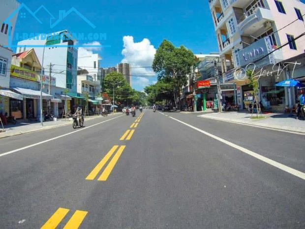 Bán lô đất mặt tiền p8 Huyền Trân Công chúa vũng tàu DT: 237m² thổ cư giá 25 tỷ 900 - 1