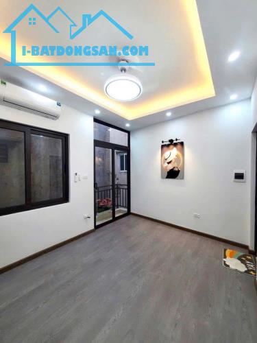 KĐT đại kim hoàng mai,54m2 mặt tiền 4m giá 19tỷ - 2