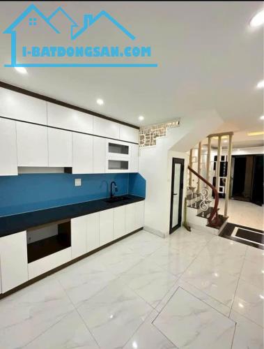 Nhà đẹp 4.5 tầng, 30m² – Ở ngay, full đồ – Giá cực hợp lý! 🏠 Nhà xây chắc chắn, thiết kế - 2