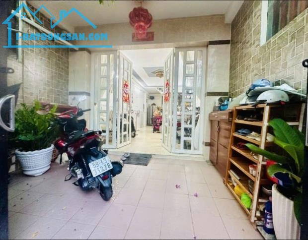 📢NHÀ BÁN ÂU DƯƠNG LÂN P2 Q8 - 👉Giá 5,7 tỷ 💰💰có Thương lượng - 2