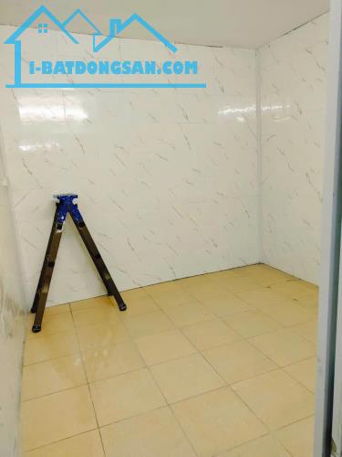 Cho thuê nhà KD online, ở gia đình,  nhóm Tập thể tầng 1 Thành Công, 70m2, 2 ngủ, 8.5 - 3