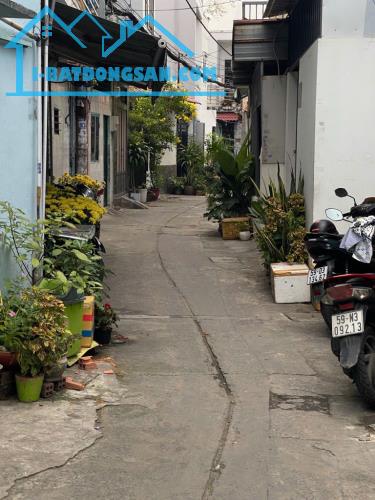 VÀI BƯỚC CHÂN RA HẺM Ô TÔ, TÂN KỲ TÂN QUÝ, SƠN KỲ, TÂN PHÚ, 4 TẦNG, 30M2, 3.35 TỶ.