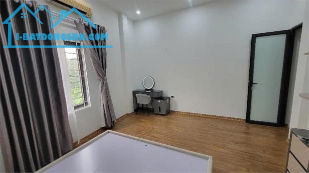 Bán nhà 4 tầng, 49m², 4PN, 5WC, Nguyễn Khoái, Thanh Trì - 4.8 tỷ, sổ đỏ - 1