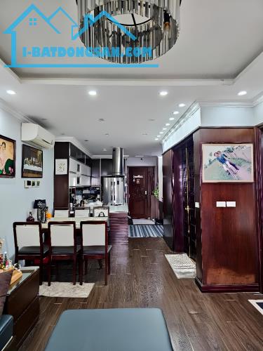 (Tin thật 100%) Căn hộ 85.4m2 x 2PN có slot ô tô tại Tân Hoàng Minh Hoàng Cầu - Ban công - 1