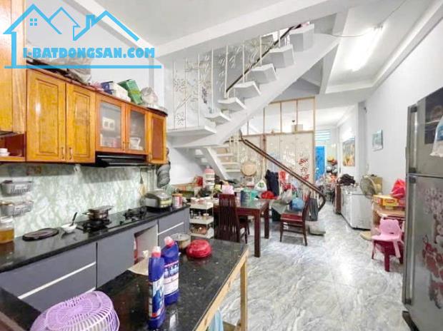 Nhà 3 tầng Hẻm ÔTô đường Âu Dương Lân P3Q8. Giá 8,18 tỷ TL - 1