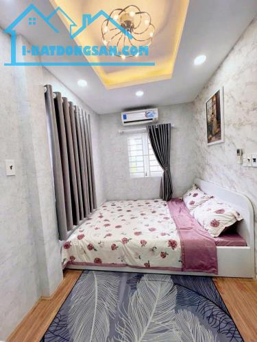 Bán mảnh đất lớn mặt tiền 8m Nguyễn Trãi p3q5 8x26m CN 210m2 giá chỉ 47 tỷ