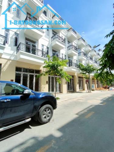 🏡🔥 Nhà phố liền kề đồng bộ 4 tầng đường THẠNH LỘC 26 phường THẠNH LỘC Q12 DT 50,8m2( 4mx - 3