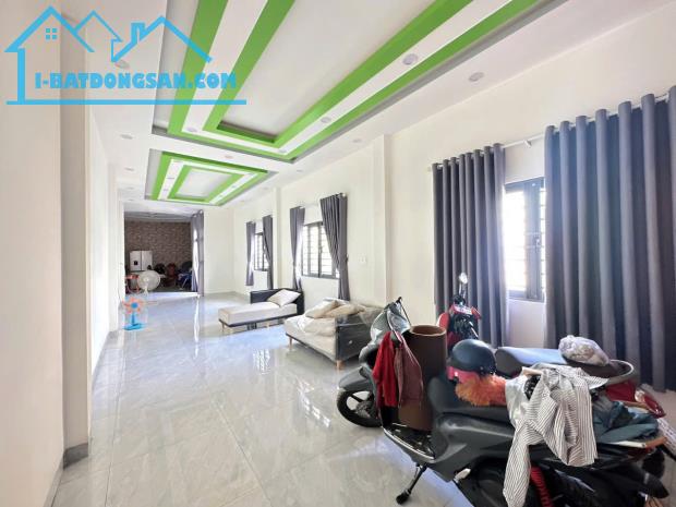 Bán nhà lầu 130m2 góc 2 mặt tiền kinh doanh P.tân hoà gần chợ lộ đức giá chỉ 4ty5 - 2