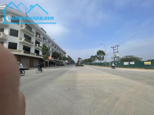 SHOPHOUSE ĐẠI LỘ CSEDP. SANG TÊN SỔ NGAY. TP.THANH HÓA. LH: 0966 343 969 - 3